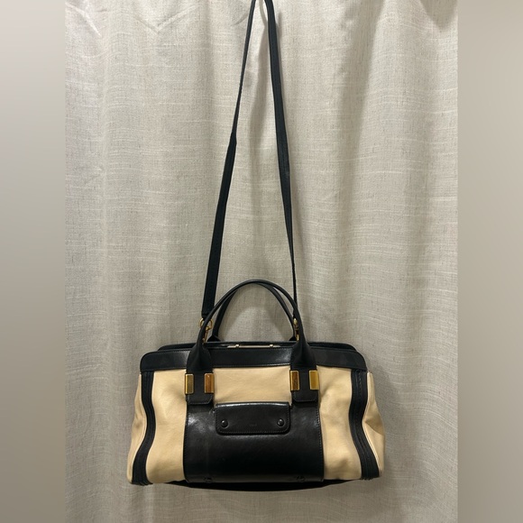 Chloe Handbag - Picture 1 of 13